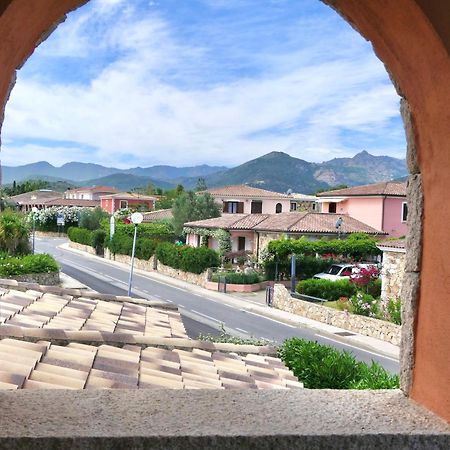 Iss Travel, La Ginestra - 2-Bedroom Apartment With Terrace And View Over Tavolara Island San Teodoro  Extérieur photo