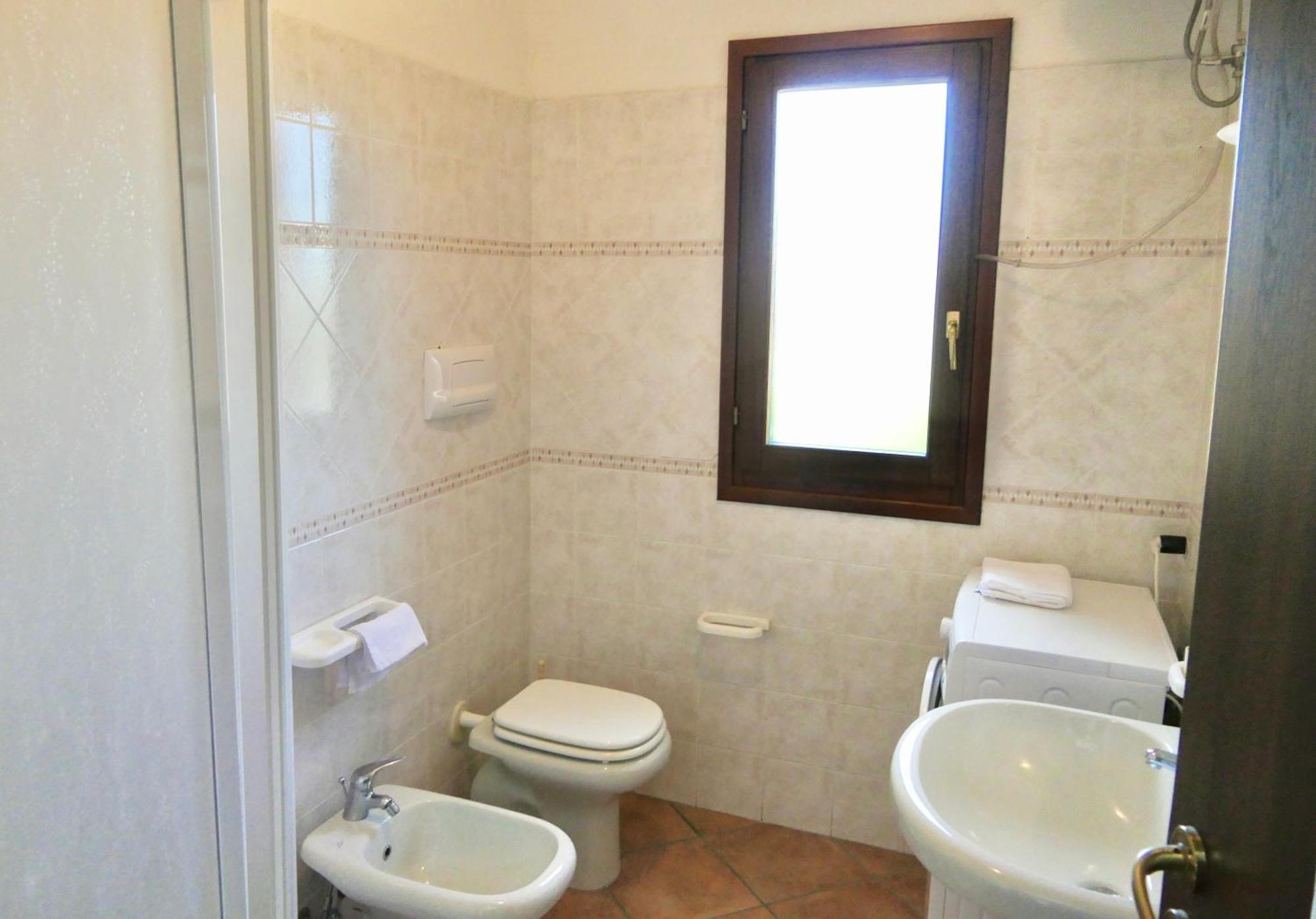 Iss Travel, La Ginestra - 2-Bedroom Apartment With Terrace And View Over Tavolara Island San Teodoro  Extérieur photo