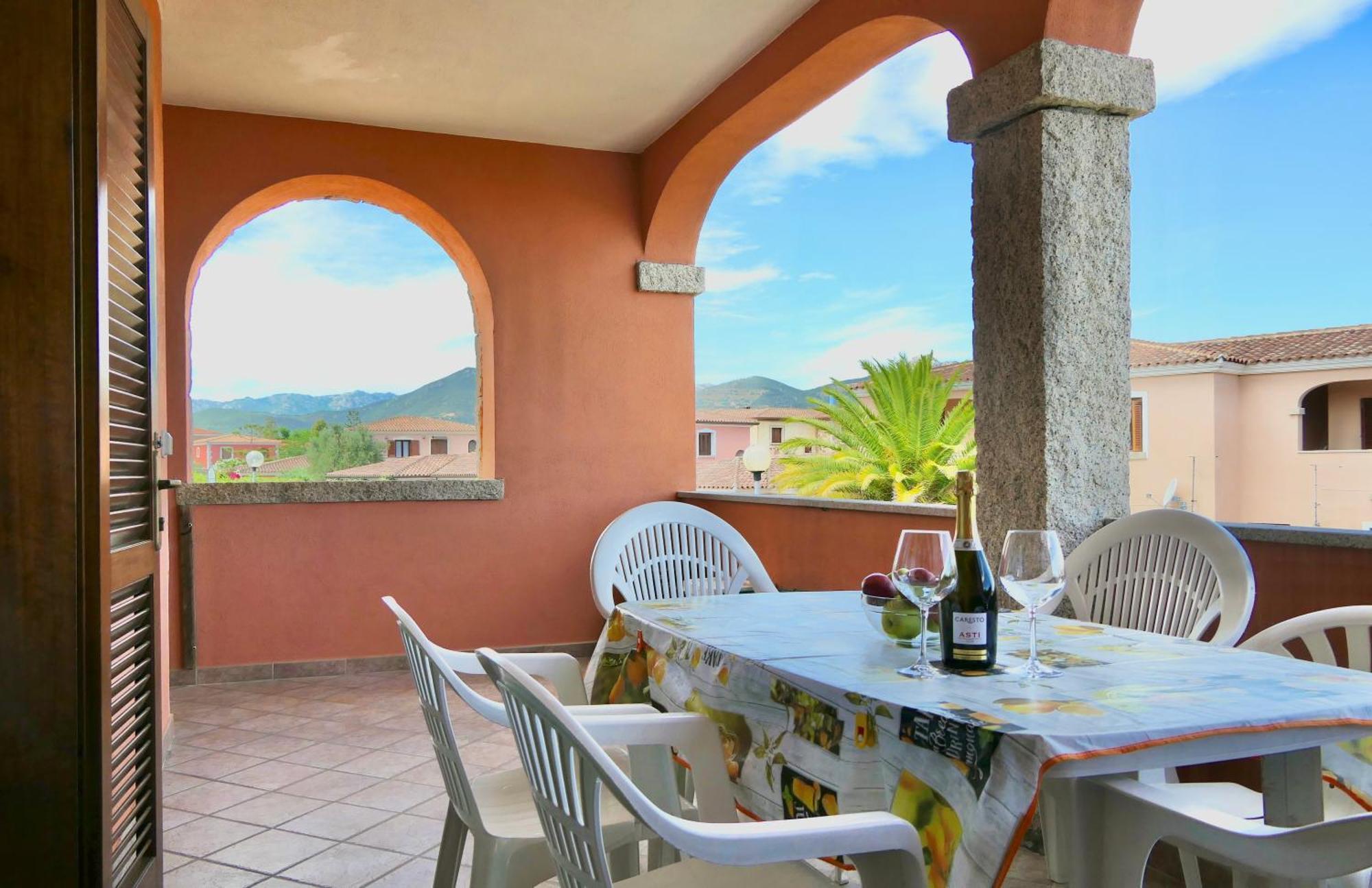 Iss Travel, La Ginestra - 2-Bedroom Apartment With Terrace And View Over Tavolara Island San Teodoro  Extérieur photo