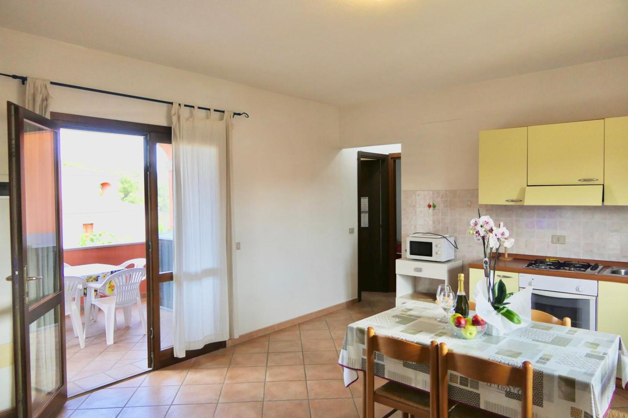 Iss Travel, La Ginestra - 2-Bedroom Apartment With Terrace And View Over Tavolara Island San Teodoro  Extérieur photo